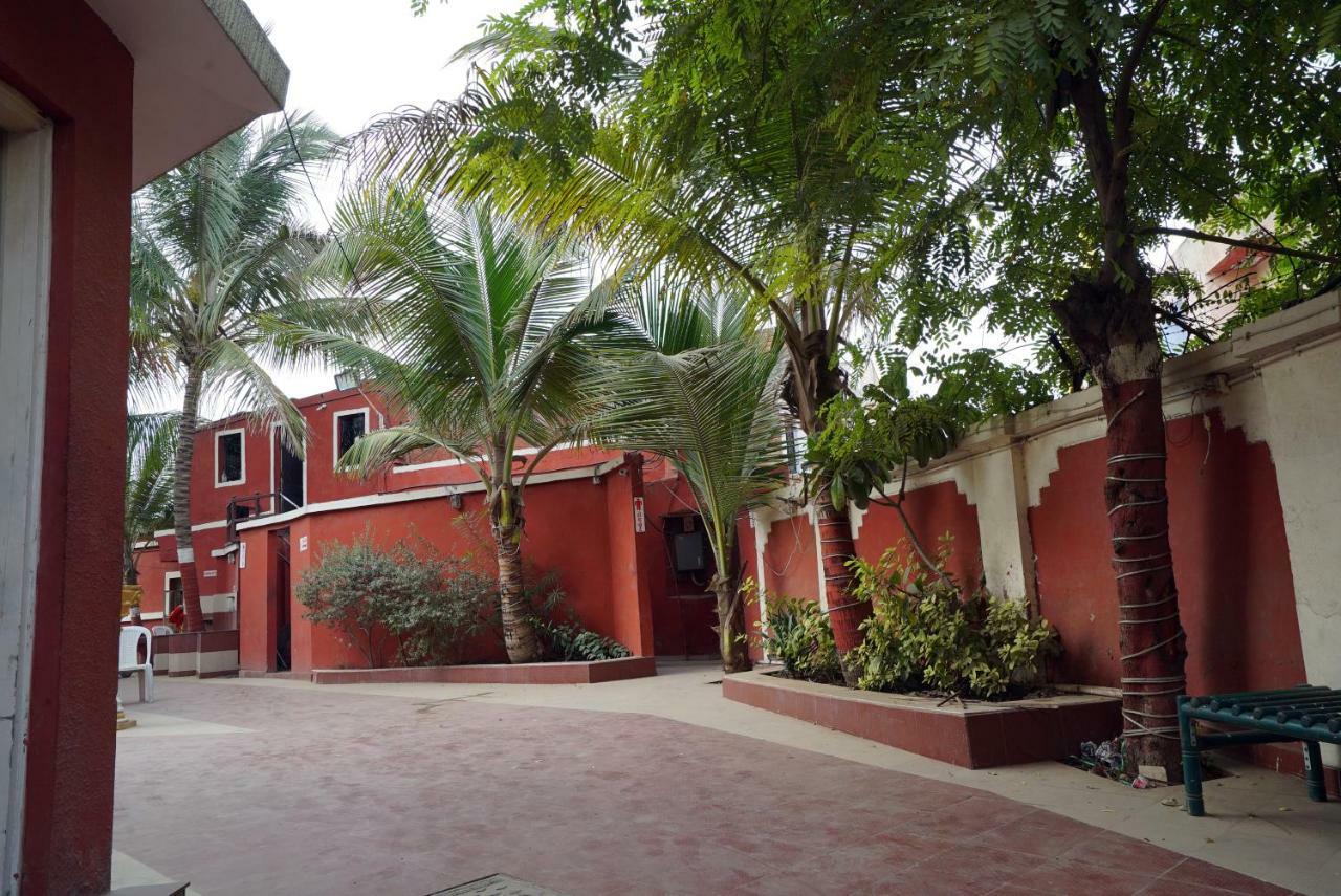 Hotel Royal Ahmedabad Exterior photo
